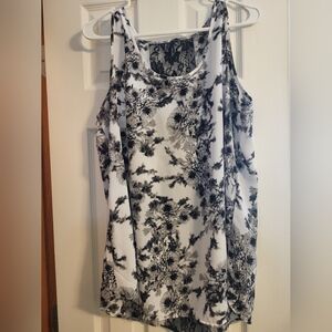 Maurices Black and White Floral Tank With Lace Panel Back